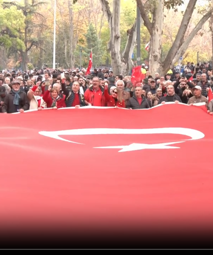 YENİ Parti Ankara İl Başkanlığı'ndan Anıtkabir'e 'Cumhuriyet Yürüyüşü'