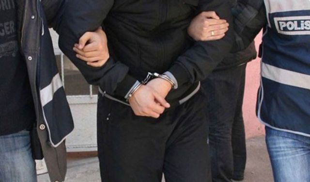 Ankara'da Hırsızlık Yapmak İçin İş Yerine Giren Şüpheli Yakalandı