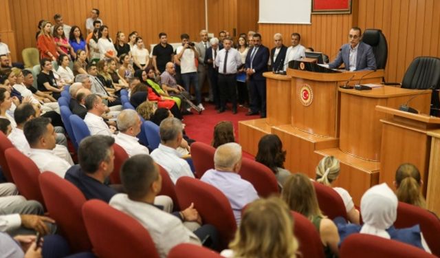 Etimesgut Belediye Başkanı Beşikçioğlu, Belediye Personeli İle Bayramlaştı
