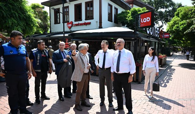 Altındağ Belediye Başkanı Tiryaki, Hamamönü Esnafiyla Buluştu