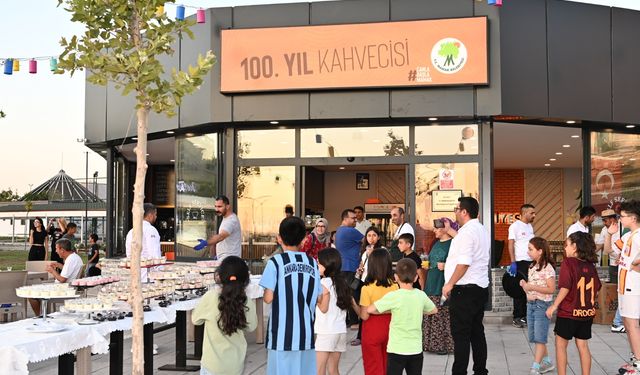 Mamak Belediyesi 100. Yıl Cumhuriyet Millet Bahçesi’ni Yeniliyor