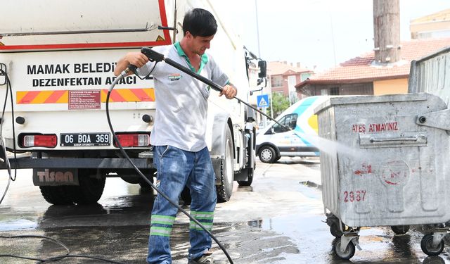 Mamak Belediyesi Kayaş Caddesi’nde Kapsamlı Temizlik Çalışması Yürüttü