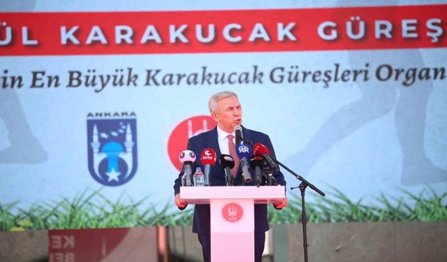 Mansur Yavaş "Taha Akgül Karakucak Güreşleri"ni İzledi