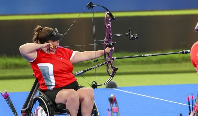 Paris 2024 Paralimpik Oyunları: Öznur Cüre Girdi Altın Madalya Kazandı