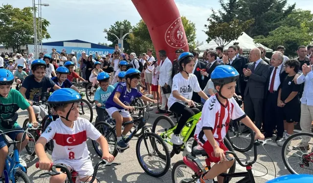 Türkiye Bisiklet Federasyonu ile SAMKON İş Birliğinde Kurtuluş Yolu Bisiklet Turu Başladı