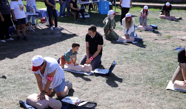 Çankaya'da Dünya İlkyardım Gününde Farkındalık Eğitimi