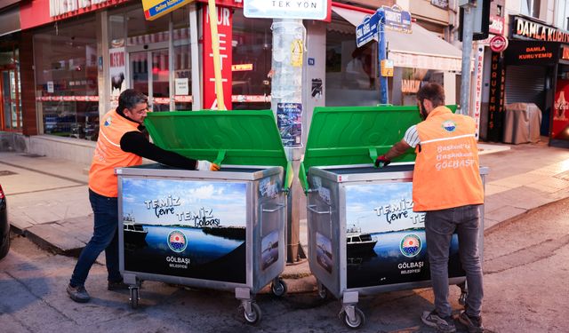 Gölbaşı Belediyesi'nden Yeni Çöp Konteynerleri