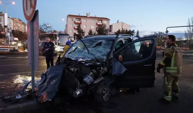 Polatlı'da Trafik Kazası: 9 Yaralı