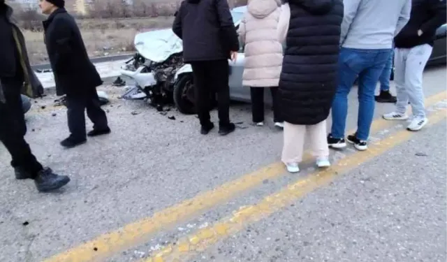 Başkent'te Feci Kaza! Hepsi Birbirine Girdi, Yaralılar Var