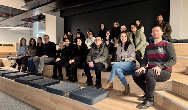'Akıllı Şehir Kaşifleri'nin Kent Gezileri Sürüyor