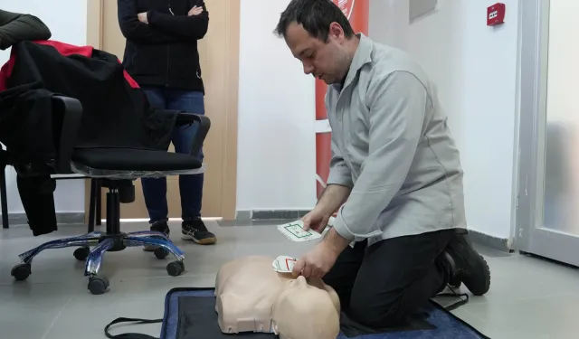 Keçiören'de 'Afet Müdahale'ye İlk Yardım Eğitimi