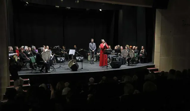 Çankaya Evi Kursiyerlerinden Türküler ve Deyişlerle Ritim Konseri