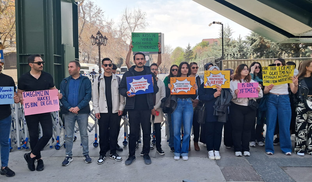 KPSS Öğretmen Atama Mücadele Platformu'ndan MEB Önünde Atama Tepkisi