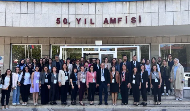 Ankara’da “Ankara Çocuk Acil Ve Çocuk Yoğun Bakım Hemşireliği Sempozyumu”
