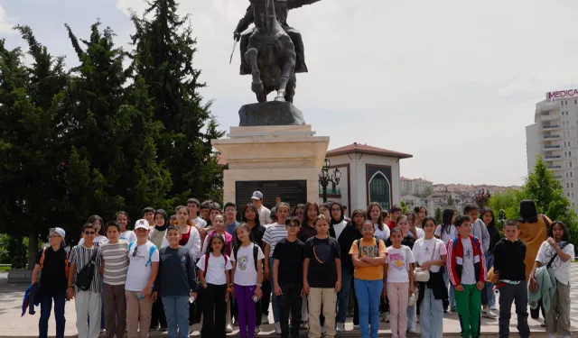 Beypazarlı Öğrencilerden Keçiören Gezisi