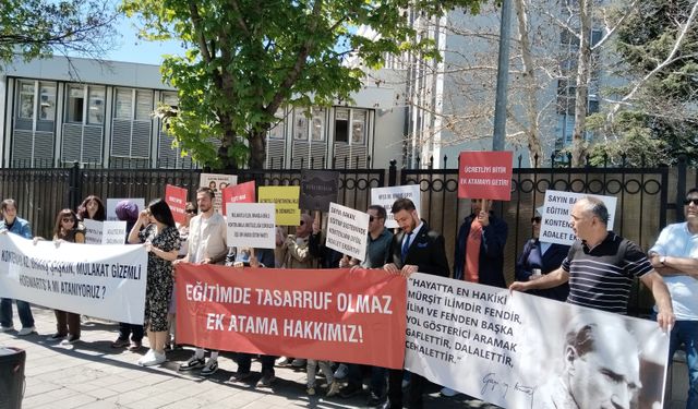 Ek Atama Talebinde Bulunan Öğretmenler: Cumhuriyet Tarihimizde İlk 100'e Girmiş Atanamayan Öğretmenlere Şahit Oluyoruz