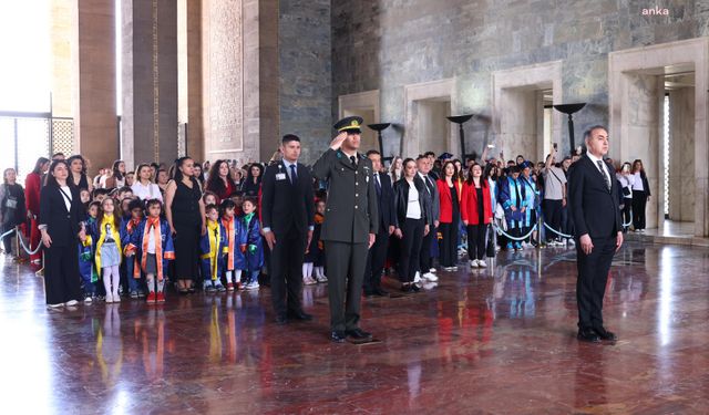 Çankayalı Minik Mezunlar, Anıtkabir'i Ziyaret Etti