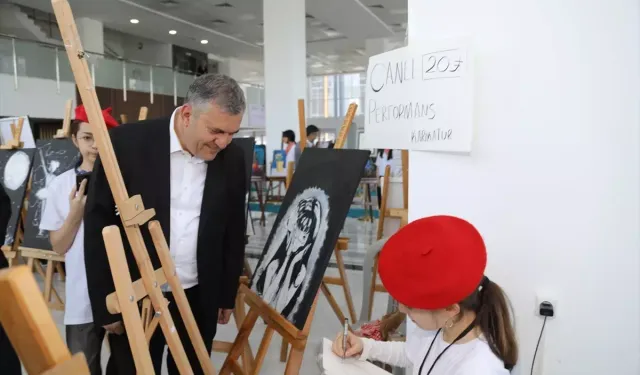 Çubuk'ta Bilim Fuarı Açıldı