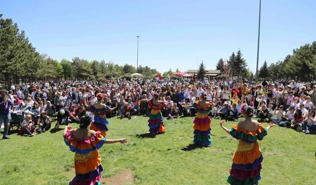 Çankaya'da Hıdırellez, "Bahar Pikniği" İle Kutlandı