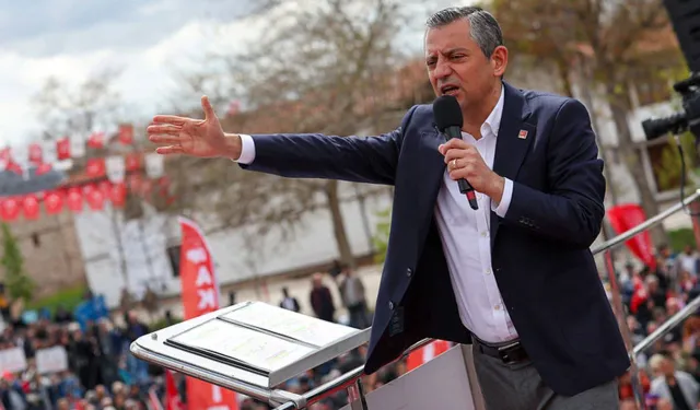 Özgür Özel Van'da Konuştu: Terörsüz Türkiye'ye 'Evet' Diyoruz!