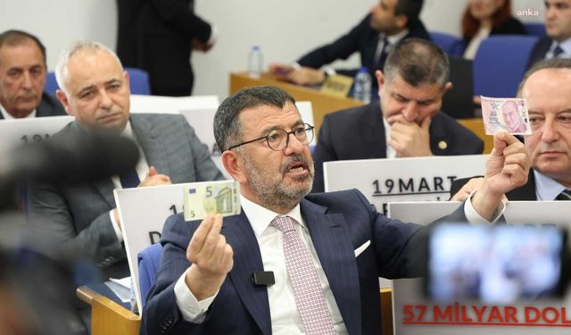 Ağbaba'dan TRT Genel Müdürü'ne: "TRT'yi Ahlak Dışı Yönetiyorsunuz. Bugün Yaptığımız Konuşmayı Versin Yiyorsa''
