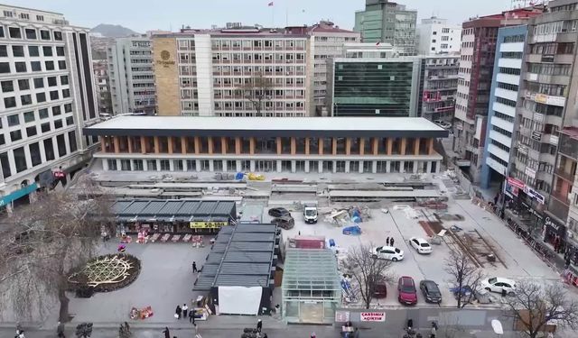 Ankara Büyükşehir Belediyesi'nden Zafer Meydanı’na Öğrenci Merkezi