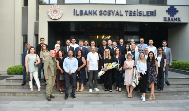 Ankara Üniversitesi'nde Mezuniyet Coşkusu