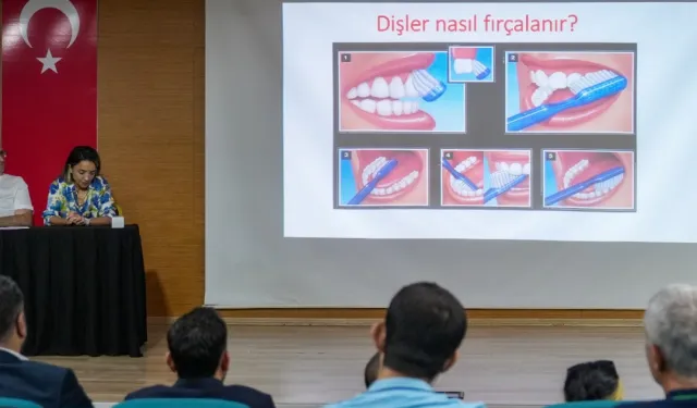 Ankara'da Özel Gereksinimli Bireylere Diş Sağlığı Eğitimi