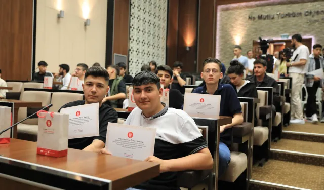 Keçiören Belediyesi'nde Stajyerlere Veda