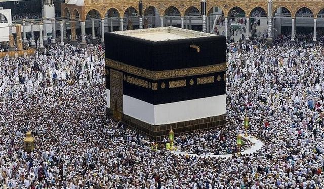 Suudi Arabistan, Hacca Giden 75 Bin Kişiyi Geri Yolladı