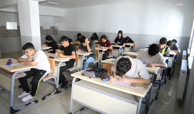 Keçiören Belediyesi'nden öğrencilere LGS provası