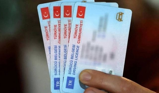 Eski Tip Ehliyetlerin Yenilenmesinde Son Tarih Yaklaşıyor!