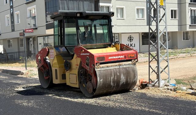 Sincan'da Asfalt Çalışması Sürüyor