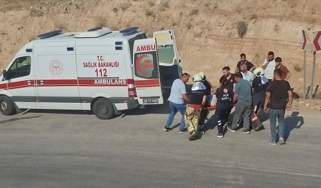 Beypazarı'nda Kamyon Devrildi: 1 Yaralı