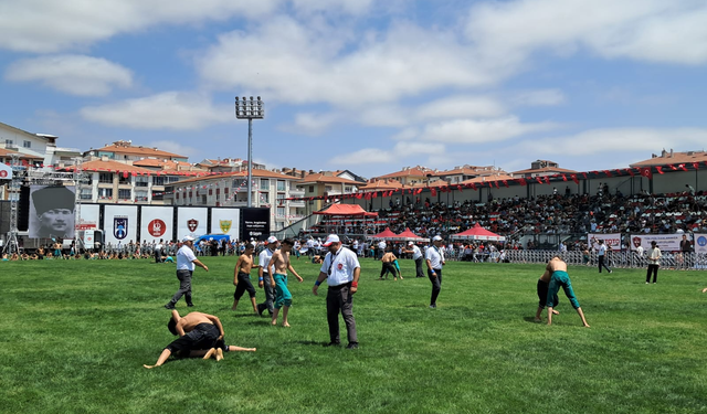 22'nci Geleneksel Taha Akgül Karakucak Güreşleri Başladı