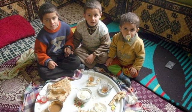 Türkiye'de Yoksulluk Uçurumu Derinleşiyor: 12 Milyona Yakın Kişi Aşırı Yoksul