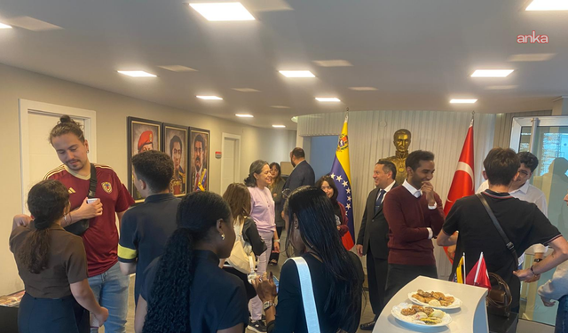 Ankara’da Venezuela ile Dayanışma Etkinliği