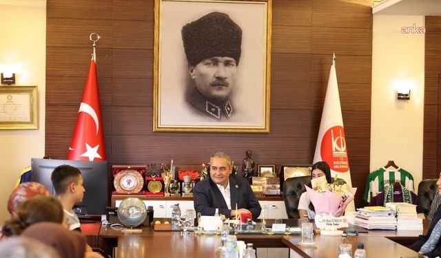 Keçiören Belediye Başkanı Özarslan Öğrencileri Ağırladı
