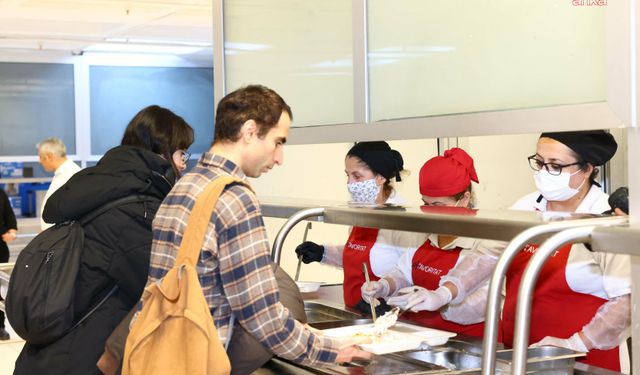 Çankaya’da Üniversite Öğrencileri İçin Ücretsiz Akşam Yemeği Uygulaması Devam Ediyor