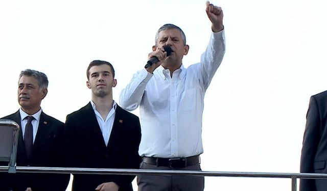 Özgür Özel'den Mansur Yavaş Çıkışı: Erdoğan'ı Uyarıyorum