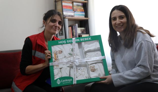 Çankaya Belediyesi'nden “Hoş Geldin Bebek” Hediyesi
