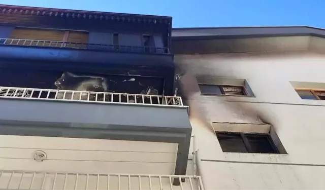 Ankara'da Apartman Yangından Etkilenen Bir kişi Hastaneye Kaldırıldı