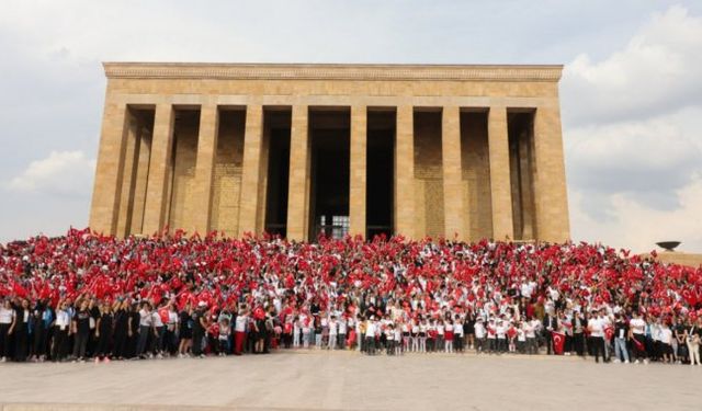 LÖSEV Aileleri İçin Anıtkabir Ziyareti Sonrası Anıtpark'ta Etkinlik