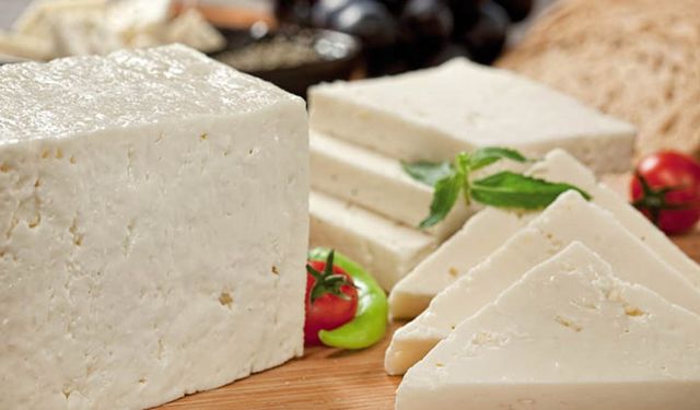 Bakanlık Listeyi Bir Kez Daha Güncelledi: Peynir ve Yoğurttaki Hile