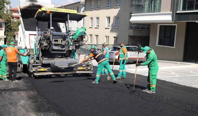 Çankaya'da Asfaltlama Çalışmaları Sürüyor