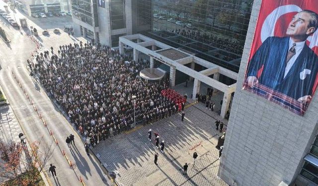 Ankara Büyükşehir Belediyesi Ata'sını Andı