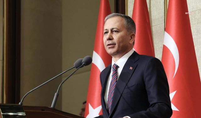 İçişleri Bakanı Yerlikaya: Ankara'da Dirift Atarak Mahalleliyi Rahatsız Eden Asfalt Zorbası Yakalandı