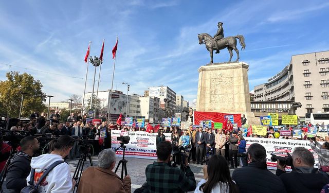 Atama Bekleyen Öğretmenler Ulus'ta Eylem Yaptı