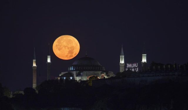2019’dan Bu Yana En Yakın "Süper Ay" Görülecek