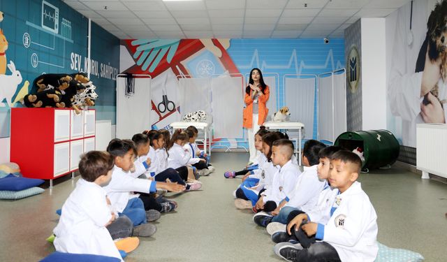 Çocuklar, Kardeş Okul Projesi ile Yenimahalle’de Buluştu